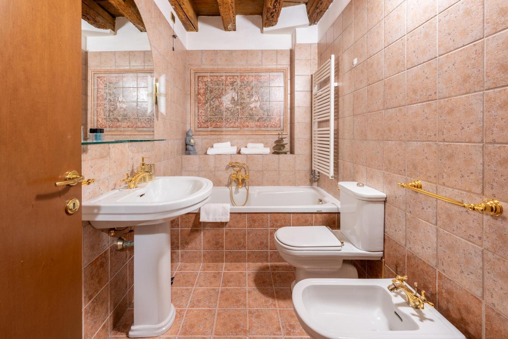 Sgarzerie Luxury Flat 2 Rooms 120Mq Verona Esterno foto