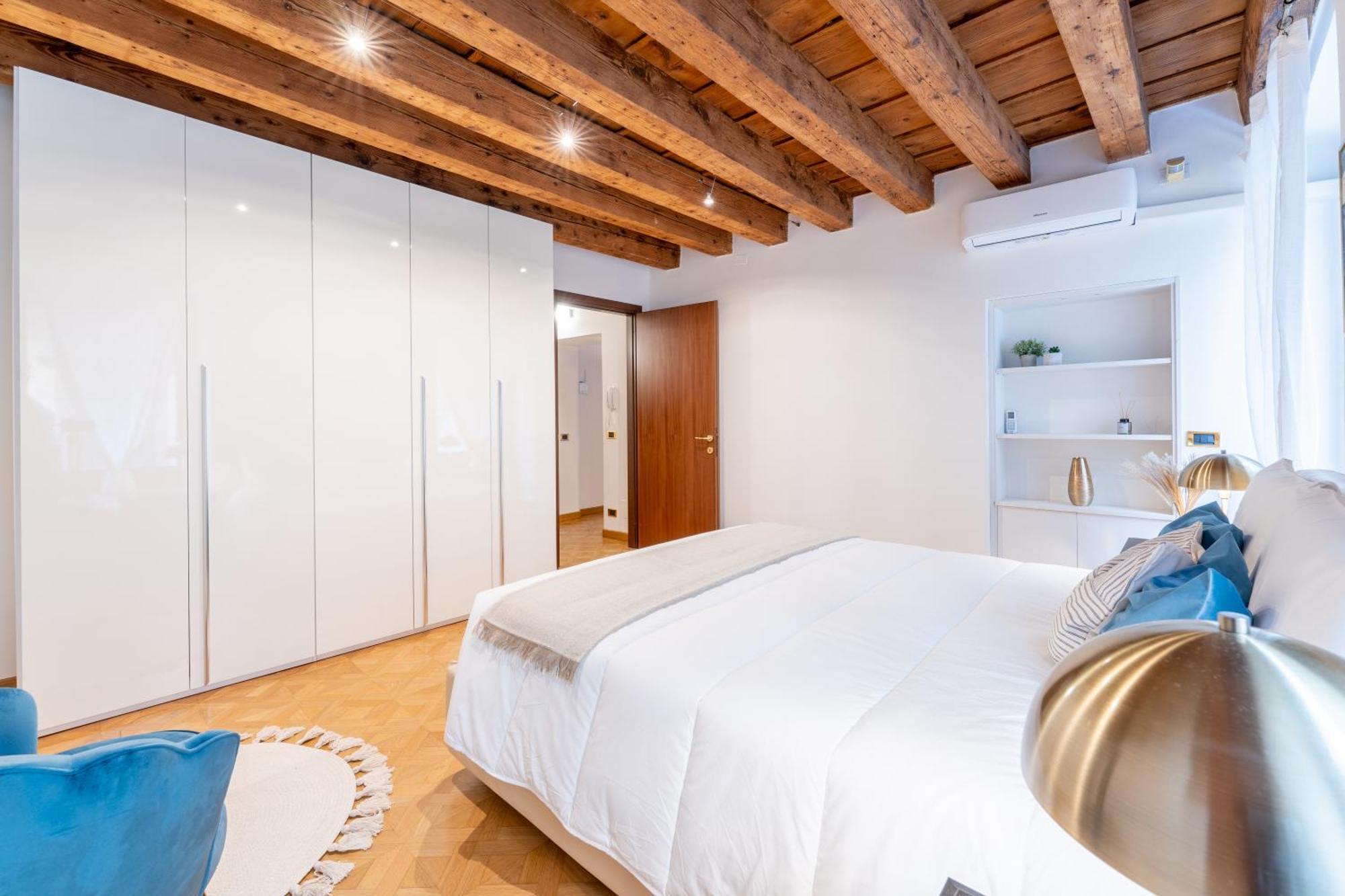 Sgarzerie Luxury Flat 2 Rooms 120Mq Verona Esterno foto
