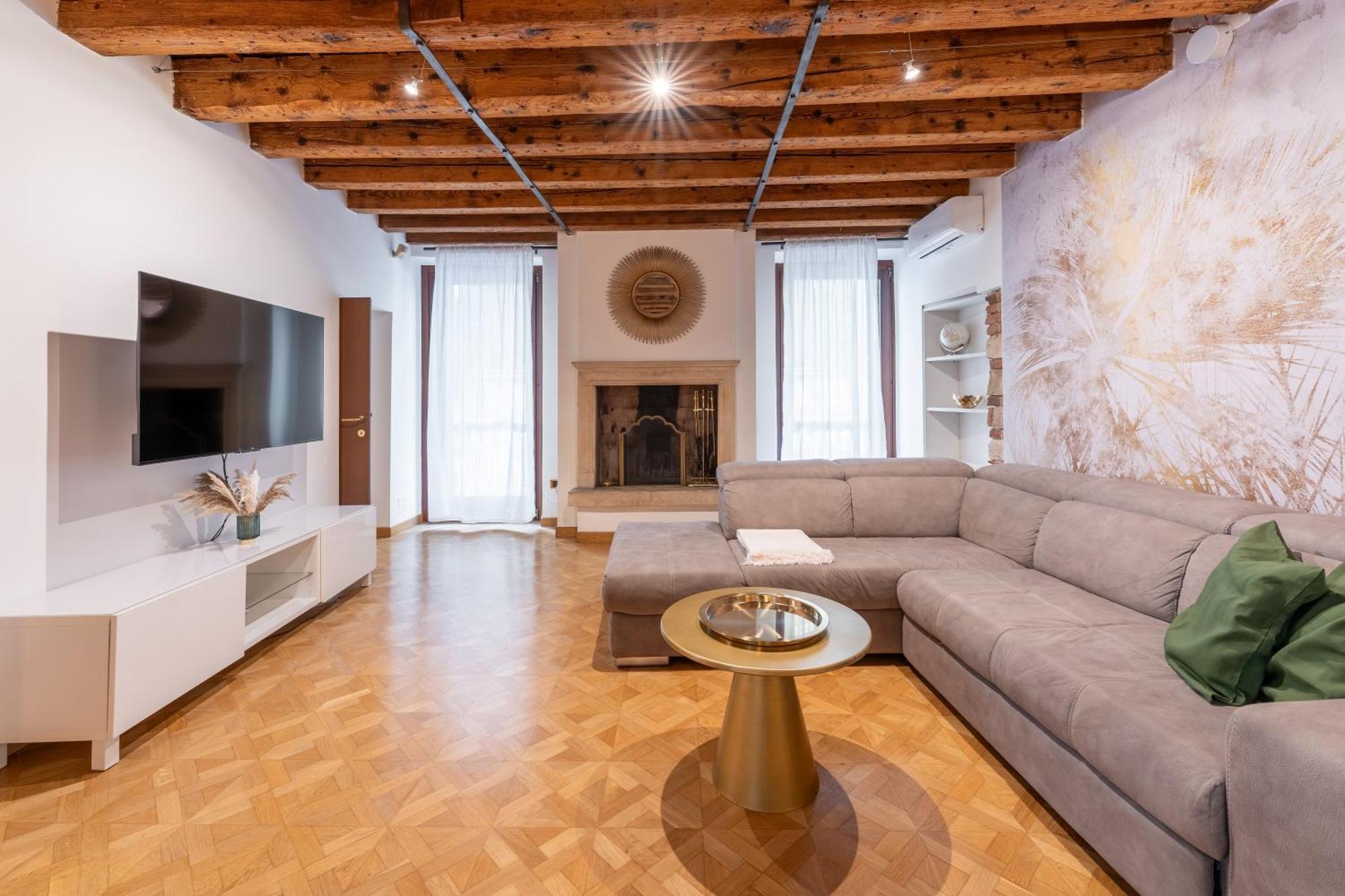 Sgarzerie Luxury Flat 2 Rooms 120Mq Verona Esterno foto