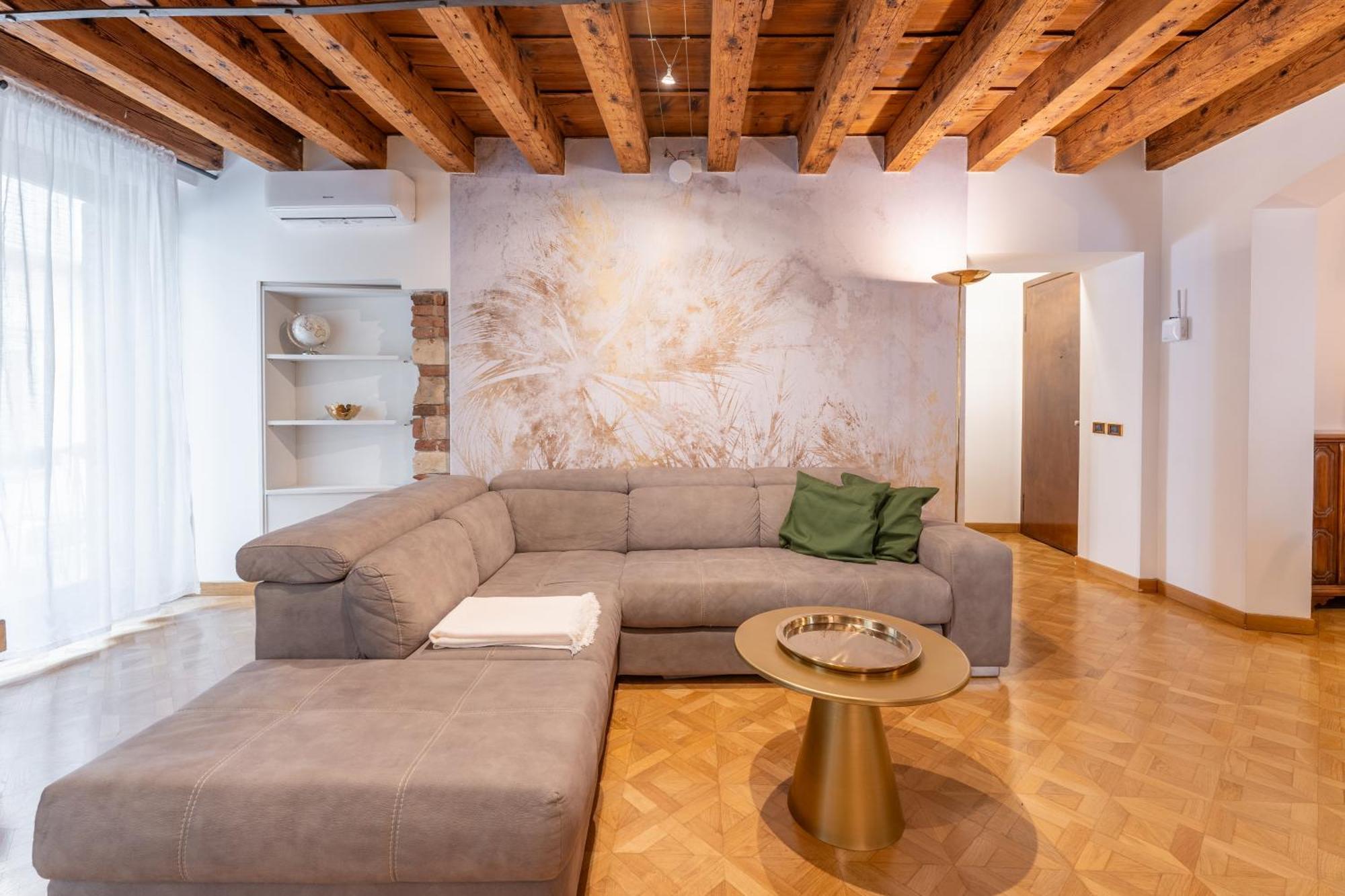 Sgarzerie Luxury Flat 2 Rooms 120Mq Verona Esterno foto